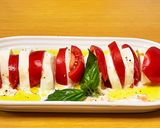 前菜モッツァレラチーズのカプレーゼ作り方4写真