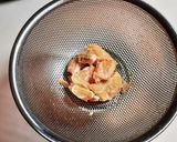 鮭の中骨缶詰と玉ねぎの粒マスタードサラダ作り方2写真