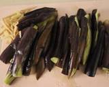 生姜と酢が決め手！鶏ミンチと茄子の炒め煮作り方1写真