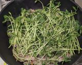 豆苗ぶた玉鶏ガラしょうゆ炒め作り方5写真