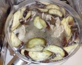 茄子と茗荷と豚肉のかき玉味噌汁作り方5写真