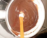 チョコ中毒者に捧ぐチョコパンのチョコ❤作り方3写真
