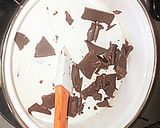 チョコ中毒者に捧ぐチョコパンのチョコ❤作り方2写真