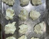 クリームチーズとクランベリーのまるパン作り方1写真