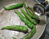 甘とうがらしのゴマ油醤油炒め作り方5写真