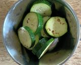 鶏のドライトマト入りハーブ焼き 作り方2写真