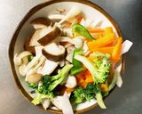 お一人様野菜たっぷりピリ辛コク旨親子丼風作り方8写真
