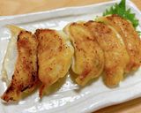 お箸が止まらない！梅しそチーズ餃子作り方6写真
