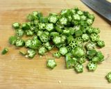 オクラと大根おろしの汁物（お吸い物）作り方1写真