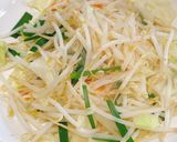 豆苗と鶏肉の中華野菜炒め作り方3写真