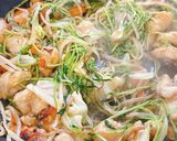豆苗と鶏肉の中華野菜炒め作り方6写真