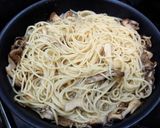 超簡単！きのこのクリームパスタ生ハム添え作り方6写真