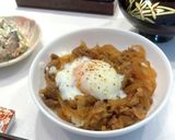 シンプルな味付けの牛丼作り方6写真