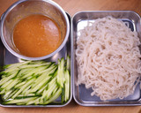 糸こんにゃくときゅうりのからし酢みそ和え作り方2写真