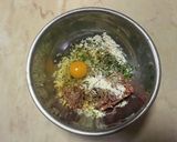 餃子の餡 de メンチカツ作り方1写真