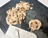 クスクスとマッシュルームのアンチョビマヨ作り方3写真