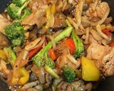鶏肉と彩り野菜の豆豉炒め作り方4写真