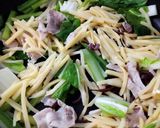 焼き　チンジャオロース（青椒肉絲）麺！作り方2写真
