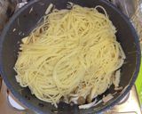 帆立とキノコのコンソメバターパスタ作り方8写真