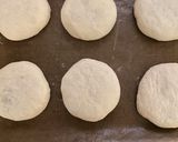 チーズとミンチの総菜パン作り方7写真