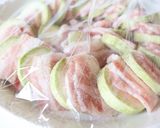 レンジで簡単【ズッキーニと豚の重ね蒸し】作り方3写真