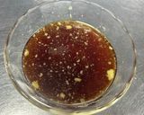 お酢でさっぱり！鶏むね肉の照り焼き作り方1写真