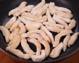鶏むね肉の☆夏のスタミナヤンニョム炒め♡作り方2写真