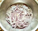 レタス(紫)玉ねぎカニカマWチーズサラダ作り方3写真