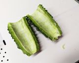 塩分補給！苦味控えめゴーヤと卵のお味噌汁作り方1写真