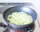 濃厚な旨味【ゴルゴンゾーラリゾット】作り方2写真
