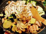 ピリ旨♡チキンと夏野菜のトマト煮込み