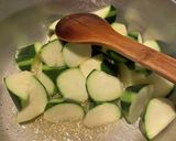 甘〜い！ズッキーニの甘味噌炒め作り方3写真