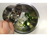 胡瓜と竹輪のピリ辛ツナサラダ★動画あり★作り方7写真