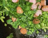 ニラ玉ソーセージ炒め　300作り方3写真