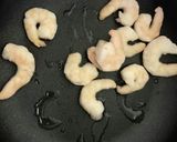 冷凍シーフードが縮まないトマトパスタ♡作り方1写真