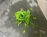 みょうがと大葉の叩き梅ごま風味和え作り方4写真