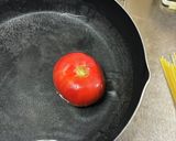 生トマトとシラスオイル漬けのパスタ作り方1写真