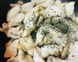 鶏むね肉とキノコの塩バジル炒め作り方2写真