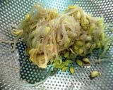 豆もやしとキュウリの味噌中華サラダ作り方1写真