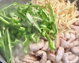 激安♡鶏胸肉の青椒肉絲風作り方6写真