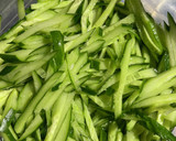 簡単★きゅうりとみょうがの酢の物作り方1写真