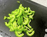 豆腐なし♪基本の味でゴーヤチャンプルー作り方1写真