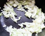 玉ねぎとニンニクのバター醤油パスタ作り方3写真