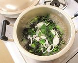 小松菜とひじきの味噌汁作り方3写真