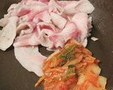 豚バラキムチスタミナきのこ丼☆今日の夕食作り方1写真