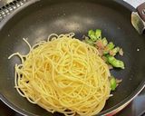 オクラとベーコンのガーリックパスタ作り方4写真