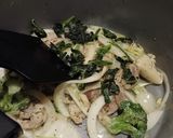 野菜グラタン　バジル味付け鶏肉と鶏皮入り作り方2写真