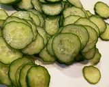 もう一品！簡単きゅうりとわかめの酢の物作り方2写真