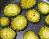 まるごと！ゴーヤのスパイシーチーズ焼き作り方3写真