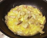 簡単！ゴロゴロ鶏もも肉のとろたま親子丼作り方5写真